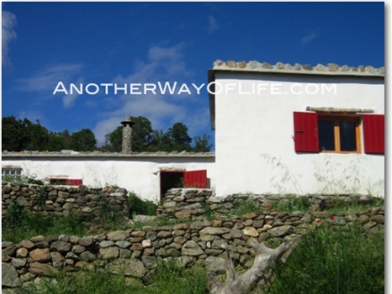 Farmhouse for sale in town, Spain 52545