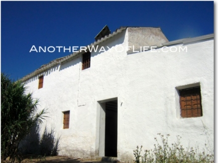 Loja property: Farmhouse for sale in Loja 52546