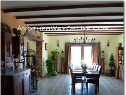 Illora property: House for sale in Illora, Granada 52556