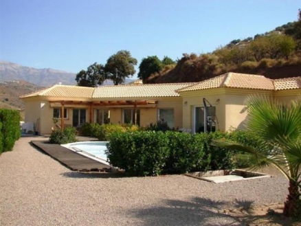Villa&nbsp;for&nbsp;sale&nbsp;in&nbsp;town&nbsp;53901
