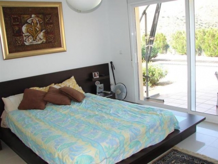 Villa&nbsp;with&nbsp;3&nbsp;bedroom&nbsp;in&nbsp;town,&nbsp;Spain&nbsp;53901