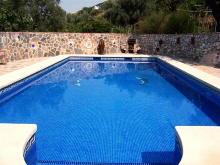 Villa&nbsp;with&nbsp;3&nbsp;bedroom&nbsp;in&nbsp;town,&nbsp;Spain&nbsp;54025