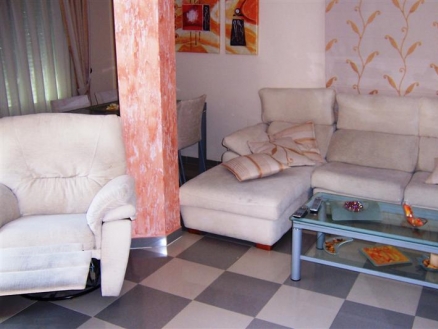 Villa&nbsp;with&nbsp;3&nbsp;bedroom&nbsp;in&nbsp;town,&nbsp;Spain&nbsp;54027