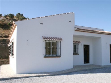 Villa for sale in town 54077