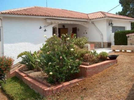 Villa&nbsp;for&nbsp;sale&nbsp;in&nbsp;town,&nbsp;Spain&nbsp;54100