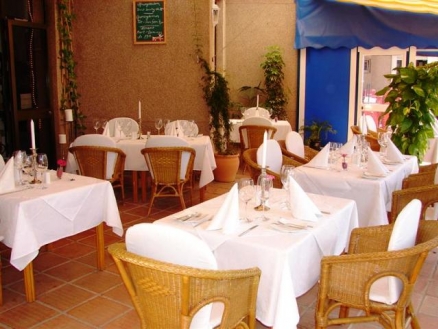 Commercial&nbsp;with&nbsp;bedroom&nbsp;in&nbsp;town,&nbsp;Spain&nbsp;54108