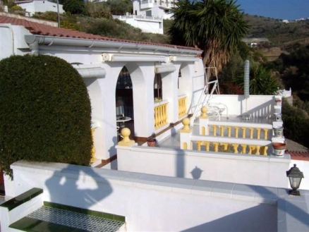 Villa&nbsp;for&nbsp;sale&nbsp;in&nbsp;town,&nbsp;Spain&nbsp;54119