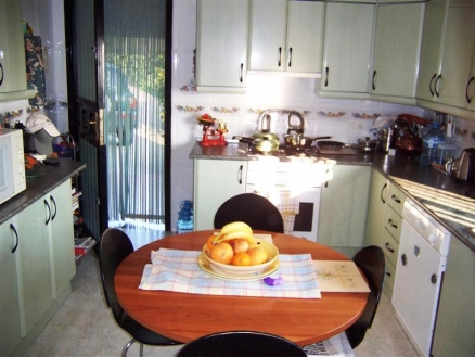 Villa&nbsp;with&nbsp;4&nbsp;bedroom&nbsp;in&nbsp;town,&nbsp;Spain&nbsp;54119