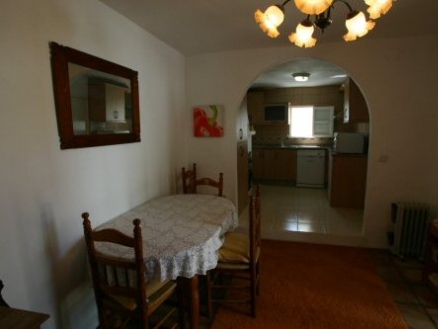 Townhome&nbsp;with&nbsp;2&nbsp;bedroom&nbsp;in&nbsp;town,&nbsp;Spain&nbsp;54122