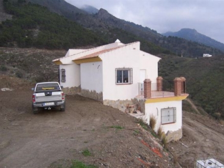 Villa&nbsp;for&nbsp;sale&nbsp;in&nbsp;town&nbsp;54147