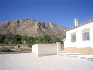 Villa&nbsp;with&nbsp;3&nbsp;bedroom&nbsp;in&nbsp;town,&nbsp;Spain&nbsp;54309