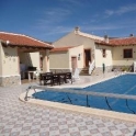 Villa for sale in town 54395