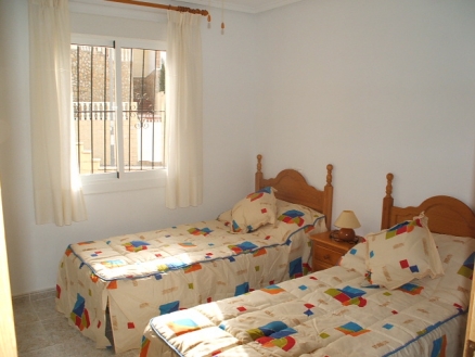 Villa for sale in town, Alicante 54442