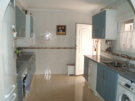 Alicante property | 2 bedroom Villa 54449