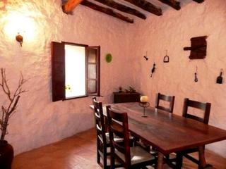 Porreres property: Finca with 5 bedroom in Porreres, Spain 63570