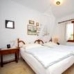 Villa in town 63581