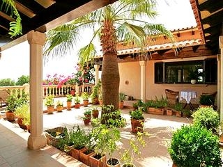 Llucmajor property: House for sale in Llucmajor, Mallorca 63636