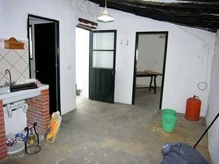 Canillas De Albaida property: Townhome with 2 bedroom in Canillas De Albaida 64545