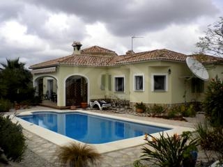 Pego property: Villa for sale in Pego 64675