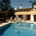 Villa for sale in town 64711