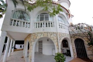 L'Alfas Del Pi property: Alicante property | 5 bedroom Villa 65095