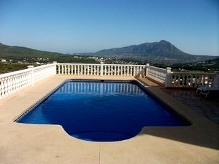 Nucleo Benitachell property: Villa with 5 bedroom in Nucleo Benitachell, Spain 65142