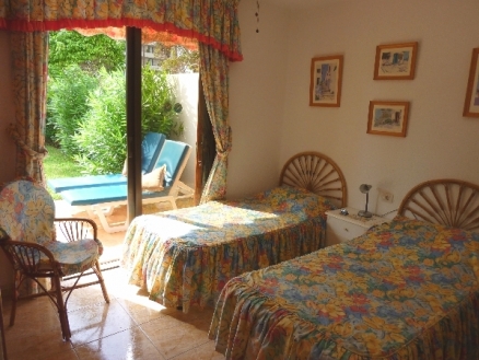Apartment with 2 bedroom in town 66028