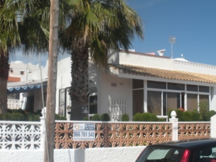 Villamartin property: Villa with 2 bedroom in Villamartin 66044