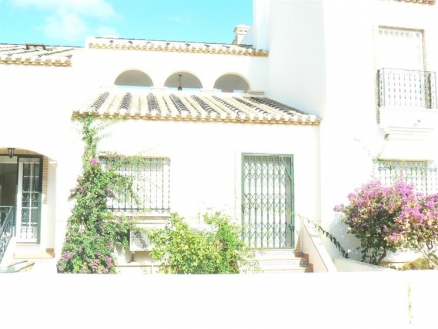 Villamartin property: Villamartin Bungalow 66048