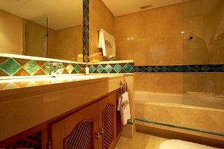 Estepona property: Apartment for sale in Estepona, Malaga 66077