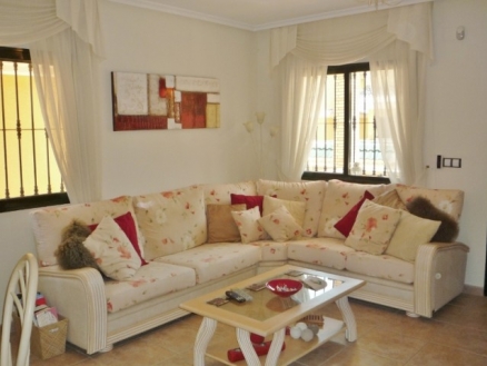 Villamartin property: Villa with 3 bedroom in Villamartin, Spain 66318