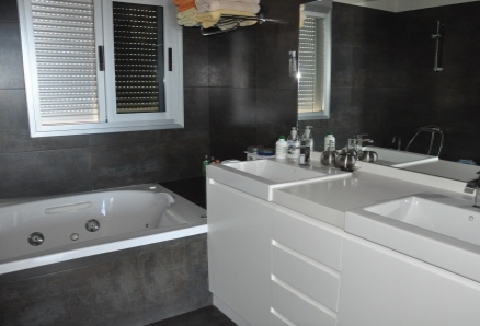 Villa with 4 bedroom in town 66320