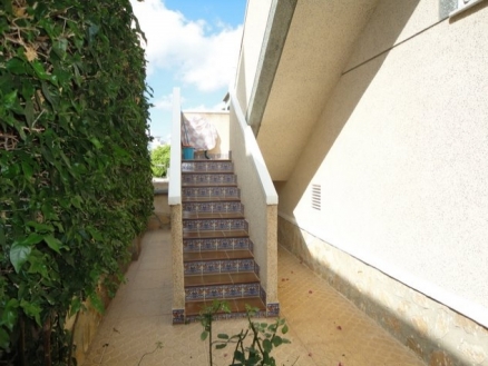Villamartin property: Villamartin Villa 66325