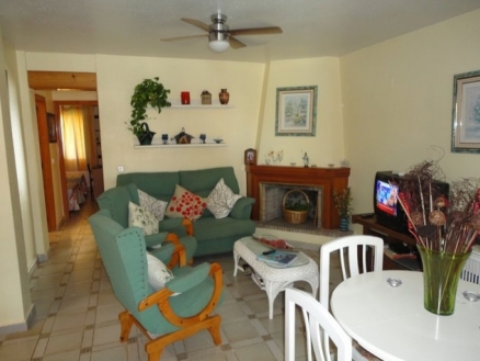 Villamartin property: Villa with 2 bedroom in Villamartin, Spain 66386