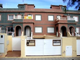 Balsicas property: Townhome for sale in Balsicas 66407