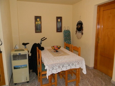 Las Filipinas property: Townhome with 3 bedroom in Las Filipinas 66662