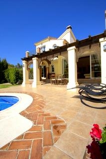 Nueva Andalucia property: Malaga property | 4 bedroom Villa 66751