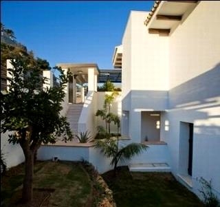 Benalmadena Costa property: Malaga property | 4 bedroom Villa 66972