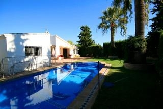 Calahonda property: Malaga property | 4 bedroom Villa 66990