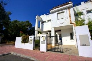 Nueva Andalucia property: Townhome with 3 bedroom in Nueva Andalucia 67205