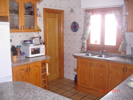 Gandia property: Villa with 3 bedroom in Gandia 67236