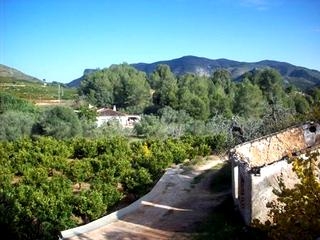 Simat De La Valldigna property: Townhome for sale in Simat De La Valldigna, Valencia 67315
