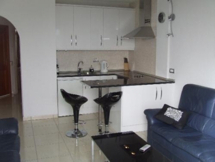 Apartment for sale in town, Tenerife 67424