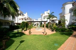 Puerto Banus property: Apartment with 2 bedroom in Puerto Banus 67429