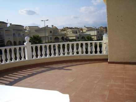 Villa for sale in town, Alicante 67758