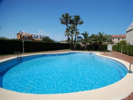 Villa for sale in town 68846