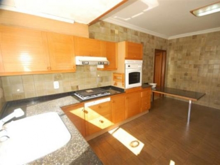 Apartment with 5 bedroom in town, Spain 68950