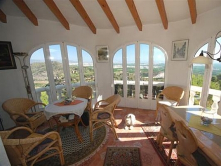 Villa&nbsp;with&nbsp;3&nbsp;bedroom&nbsp;in&nbsp;town&nbsp;69009