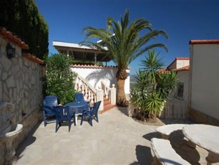 Alicante&nbsp;property&nbsp;|&nbsp;3&nbsp;bedroom&nbsp;Villa&nbsp;69009
