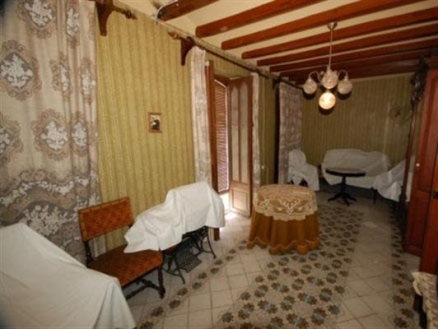 Townhome for sale in town, Spain 69028